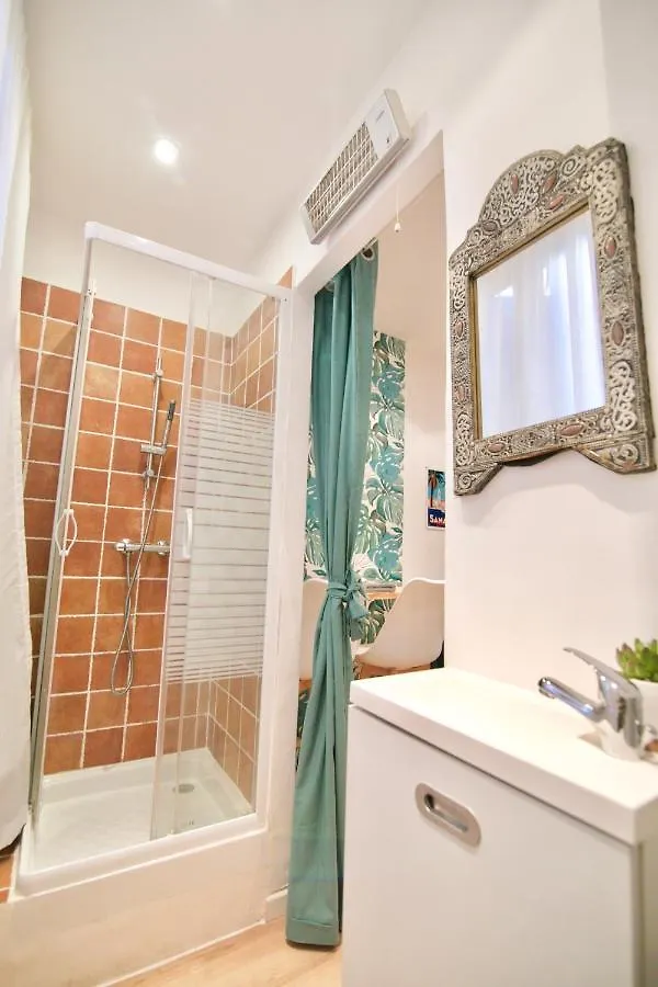 Au coeur de Sanary-sur-Mer studio cosy